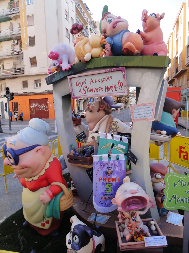 Totfalles: Pl. del Mercat de Monteolivet